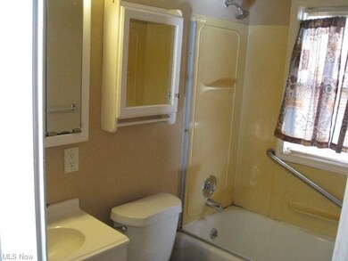 12913 Crennell Ave, Cleveland, OH 44105 - photo 7