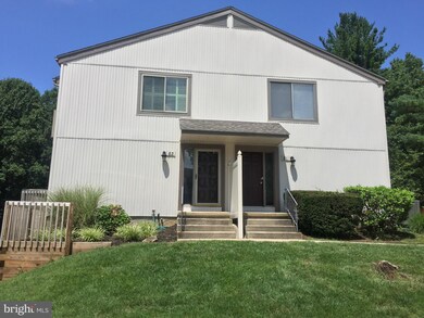 83 Dendron Ct, Parkville, MD 21234 - photo 2