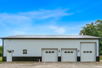3-web-or-mls-414 N. Goodbread St-103