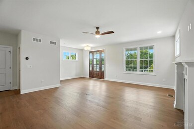 7834 Laurel Ave, Cincinnati, OH 45243 - photo 7