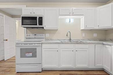 879 E 4th St, Salem, OH 44460 - photo 5