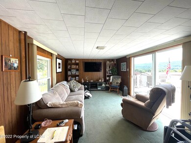 232 W Butler Dr, Drums, PA 18222 - photo 7