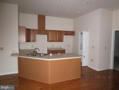 138 E Antietam St unit 208, Hagerstown, MD 21740 - photo 5
