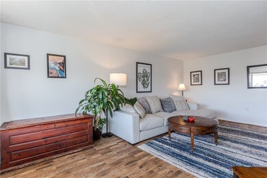 45 Bullocks Point Ave unit 7C, Riverside, RI 02915 - photo 5