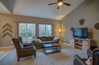 309 4th St, Brooklyn, WI 53521 - photo 3