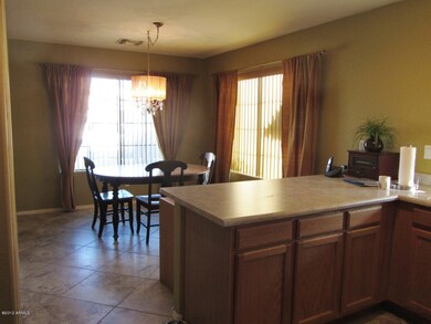 EAT IN KITCHEN