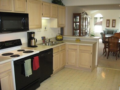 78 Potters Shed Dr unit 878, Reynoldsburg, OH 43068 - photo 5