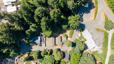04_70__72_Lum_Street_Weott104_mls