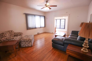 7. Living Room V2
