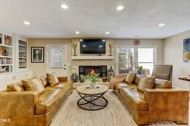 2202 Huntington Rd unit E3, Burlington, NC 27215 - photo 4