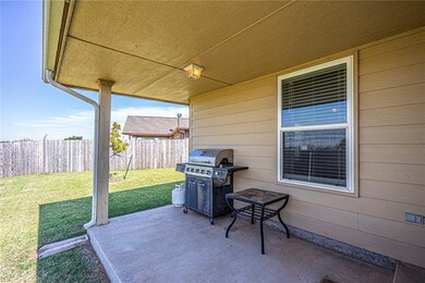 2305 NW 176th St, Edmond, OK 73012 - photo 5