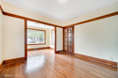 636 Myrtle St, Waukegan, IL 60085 - photo 4