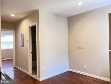 2236 Reed St, Philadelphia, PA 19146 - photo 2