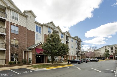 The Gates Of McLean unit 5209, McLean, VA 22102 - photo 2