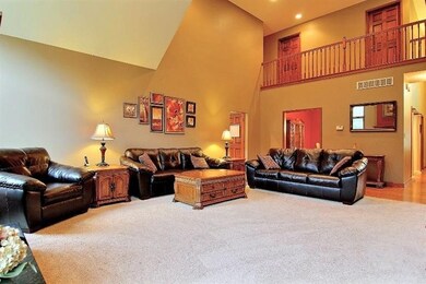 701 Pennock Cir, Crown Point, IN 46307 - photo 3