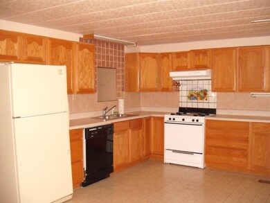 Nice Oak Cabinets