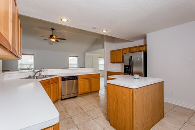 7715 Kempsey Ln, Houston, TX 77040 - photo 7