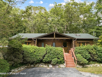 456 Devils Hole Rd, Cresco, PA 18326 - photo 2