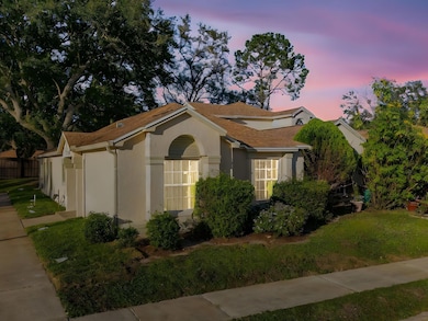 782 Olympic Cir, Ocoee, FL 34761 - photo 2