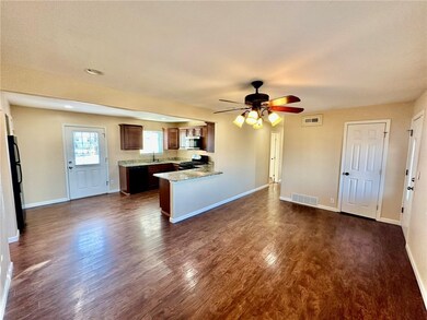 809 N 14th Place, Rogers, AR 72756 - photo 5