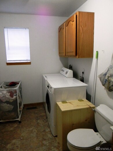 9835 Donovan Ct SE, Yelm, WA 98597 - photo 6