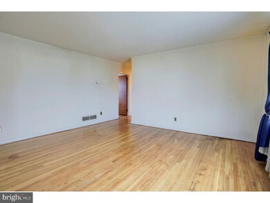 56 E Reamer Ave, Wilmington, DE 19804 - photo 4