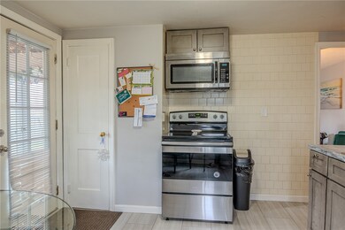 11 Largo Rd, Warwick, RI 02886 - photo 5