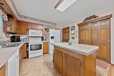 3-Kitchen (1)