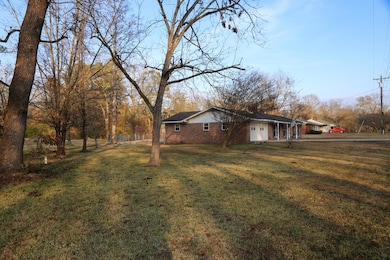 67 Lone Oak Cir, West Point, MS 39773 - photo 3