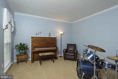 1314 Compton Ct, Sykesville, MD 21784 - photo 4