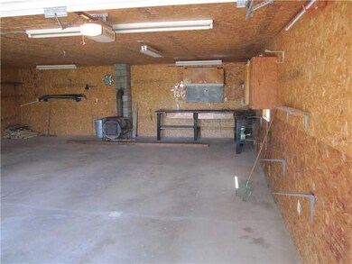 Garage.
