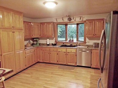 318 Fisher Rd, Bowdoinham, ME 04008 - photo 5