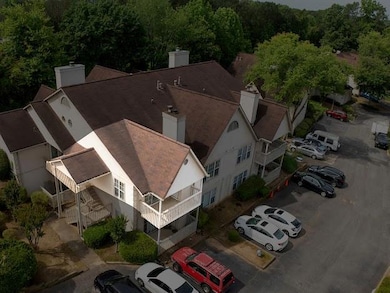 904 Bridge Ln SE, Smyrna, GA 30082 - photo 2