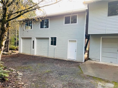 1412 Centralia Alpha Rd, Chehalis, WA 98532 - photo 2