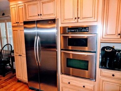 42 Walnut St unit 6, Old Orchard Beach, ME 04064 - photo 6