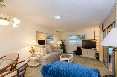 10432-W-Mountain-View-Rd-MLS- (10 of 32)