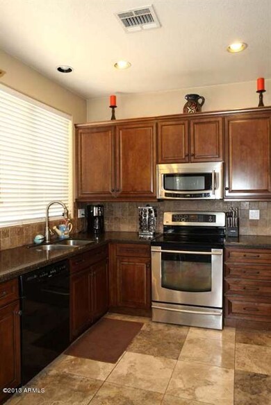 Kitchen2