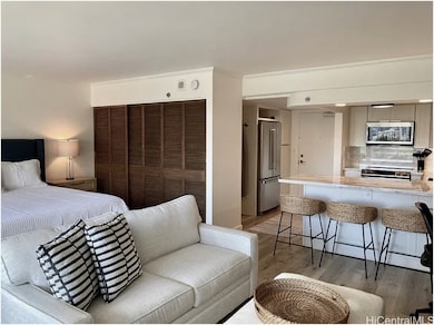 The Ilikai Residential unit 901, Honolulu, HI 96815 - photo 5