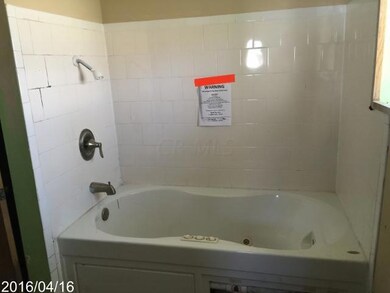 625 Erickson Ave, Columbus, OH 43213 - photo 7