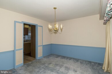 12016 Tulip Grove Dr, Bowie, MD 20715 - photo 7