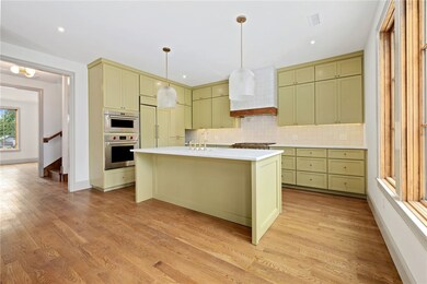 308 NW 5th St, Bentonville, AR 72712 - photo 2