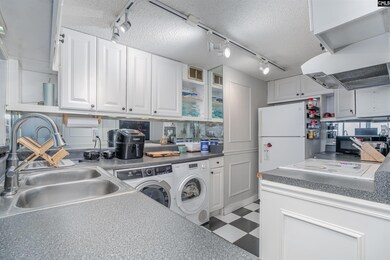 Senate Plaza unit 195, Columbia, SC 29201 - photo 5