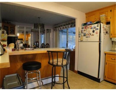 83 Auburn St unit 85, Saugus, MA 01906 - photo 5