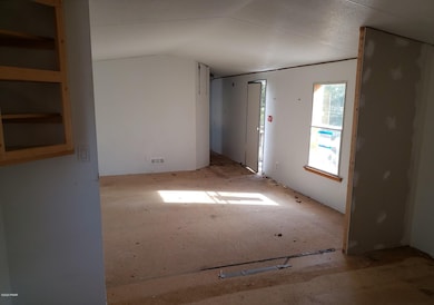 129 Tiger Lily Dr, Dingmans Ferry, PA 18328 - photo 7