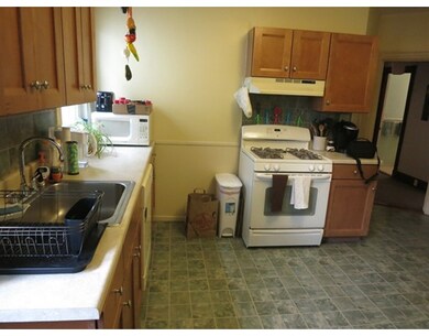 21 Crocker St unit 1, Somerville, MA 02143 - photo 4