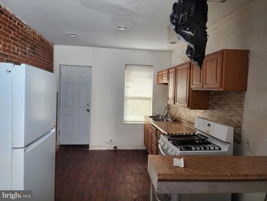 2321 E Lafayette Ave, Baltimore, MD 21213 - photo 4