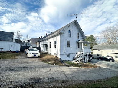 123 High St, Sprague, CT 06330 - photo 4