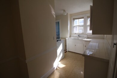 30 Crescent St unit 3, Wakefield, MA 01880 - photo 5