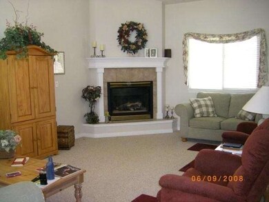 541 S Valley Dr, Nampa, ID 83686 - photo 3
