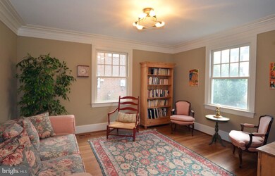 4123 Aspen St, Chevy Chase, MD 20815 - photo 4